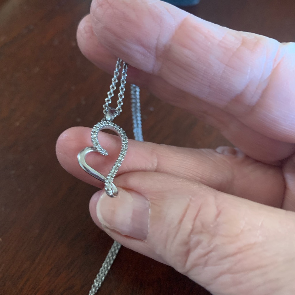 925 Sterling Silver Heart Pendant And Chain